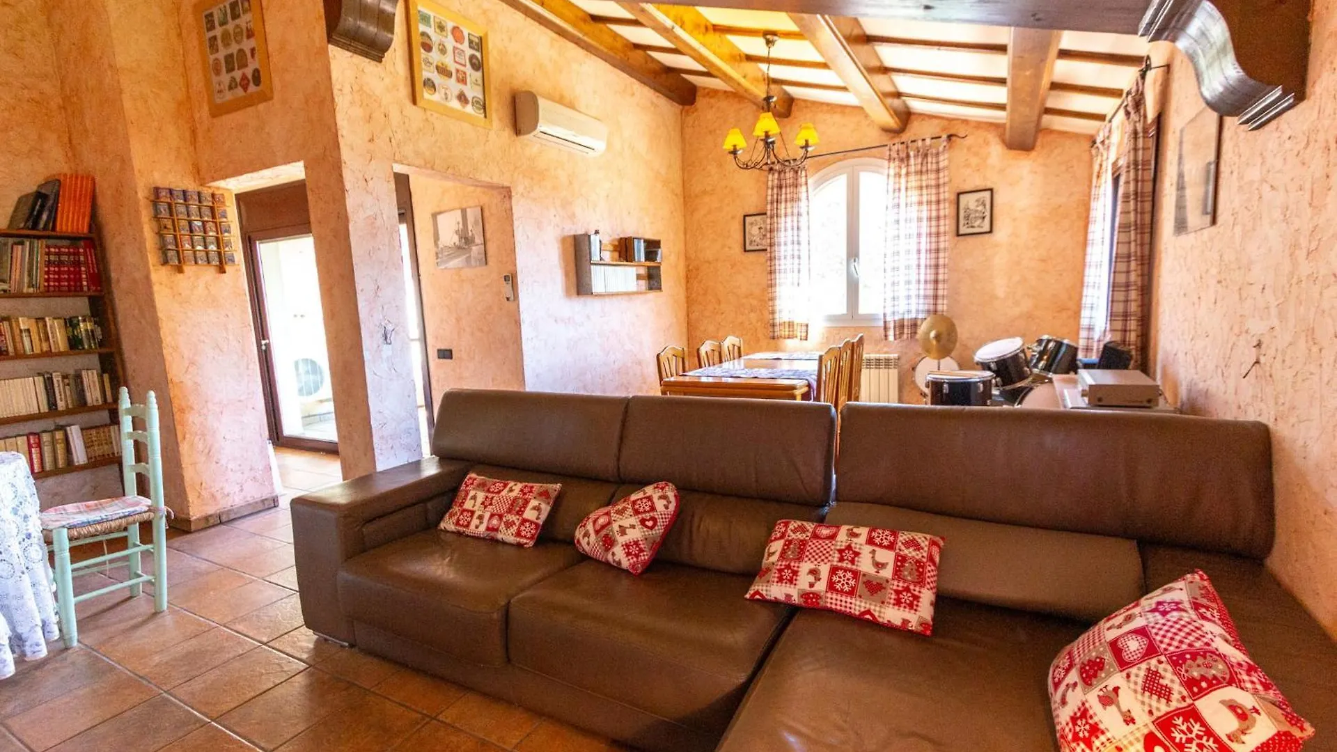 Catalunya Casas Peaceful Perfection , Only 30Km From Barcelona! Villa Vacarisas